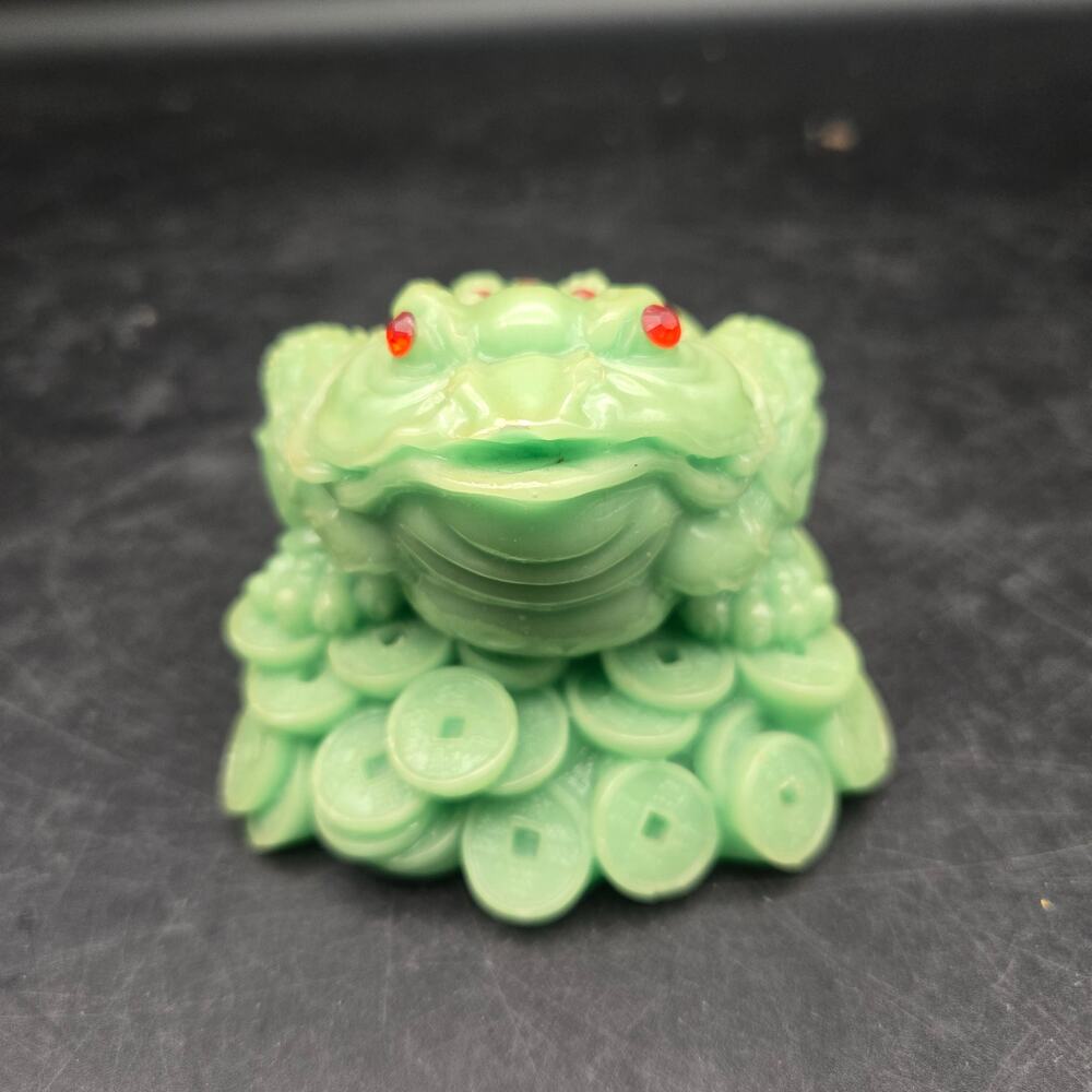Chinese Money Frog Figurine Green Faux Jade Resin Three Legged Toad on Coins